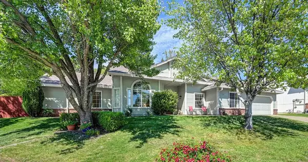 910 Centennial Court, Auburn, CA 95603