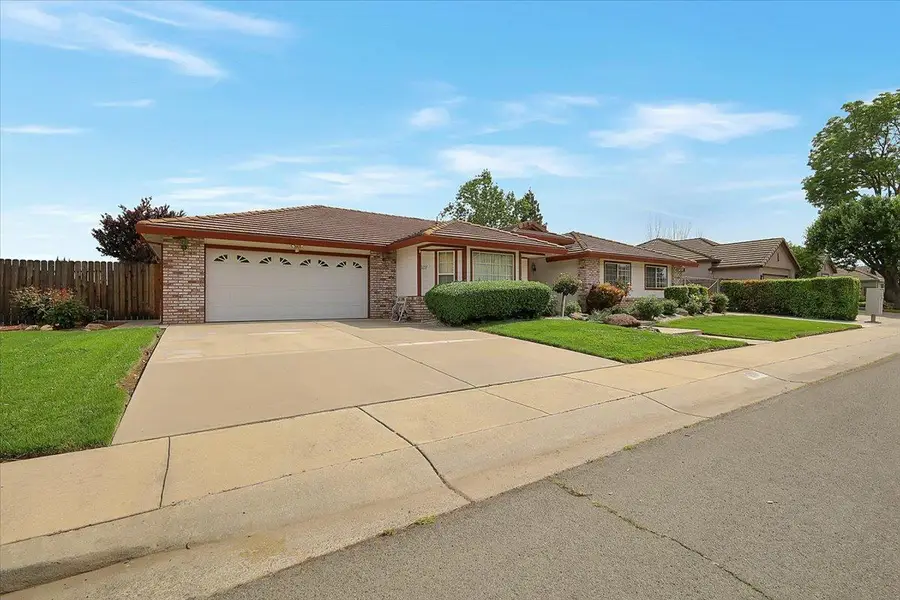 3271 Stonegate Drive, Yuba City, CA 95993 - #2