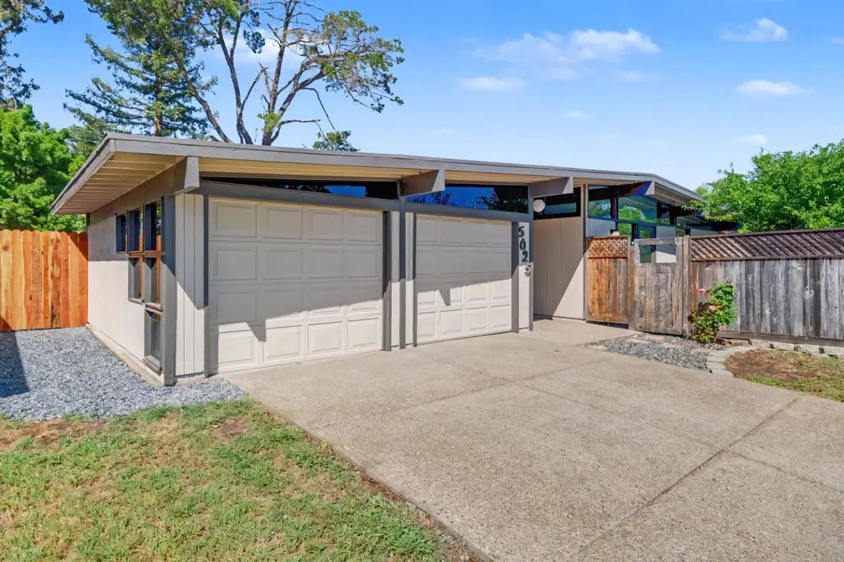 5025 Hemlock Street, Sacramento, CA 95841 - #1