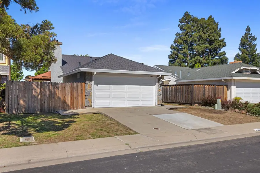 9488 Dunkerrin Way, Elk Grove, CA 95758 - #2