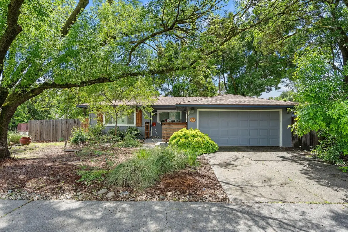 2222 Loyola Drive, Davis, CA 95618 - #1