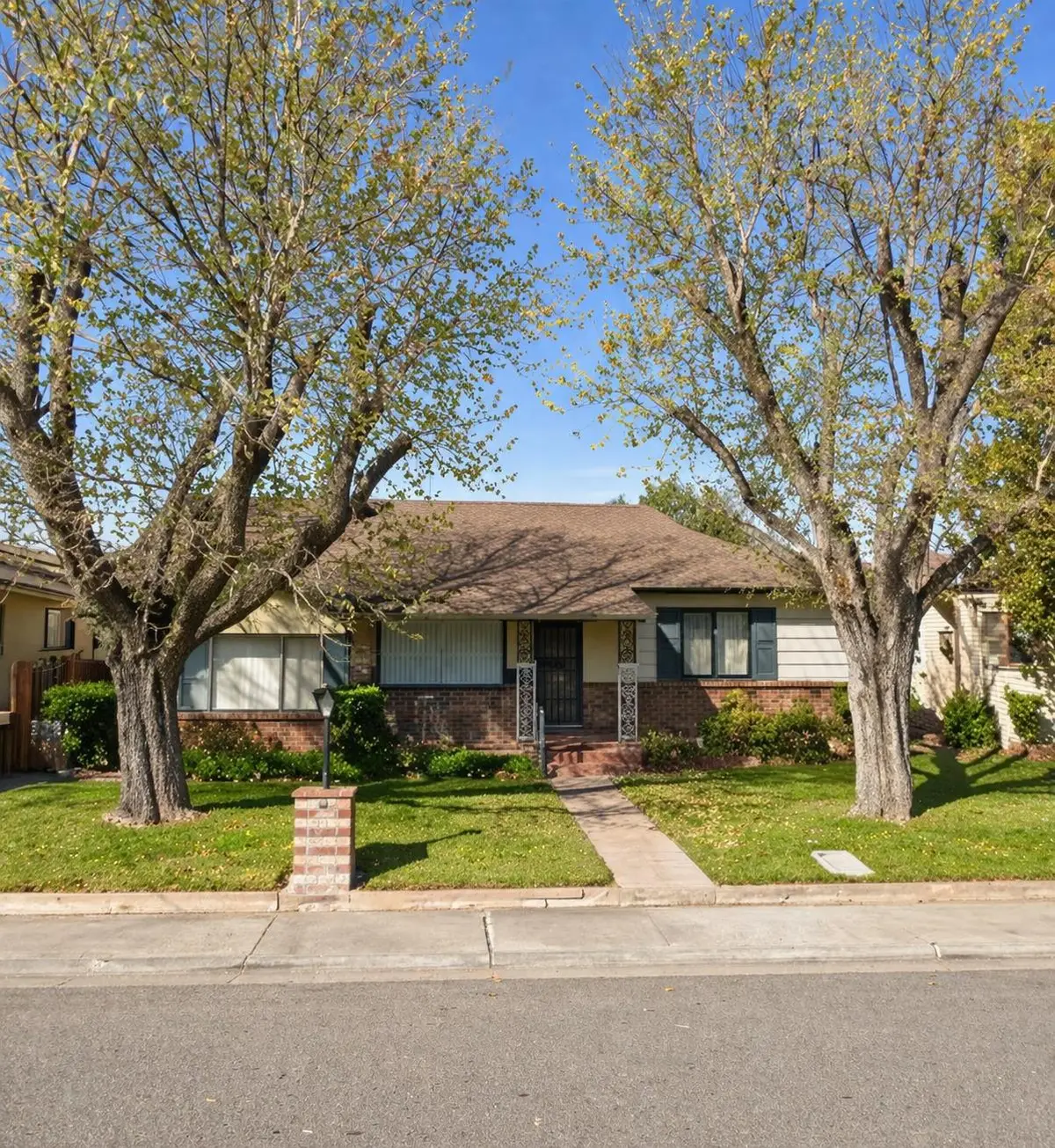 2387 Erickson Street, Sacramento, CA 95815 - #1