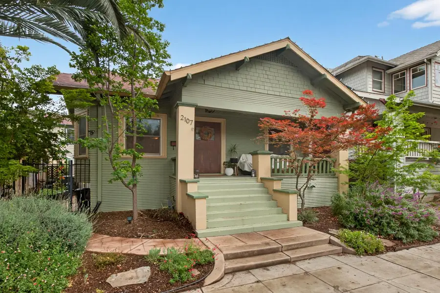 2107 24 Street, Sacramento, CA 95818 - #3