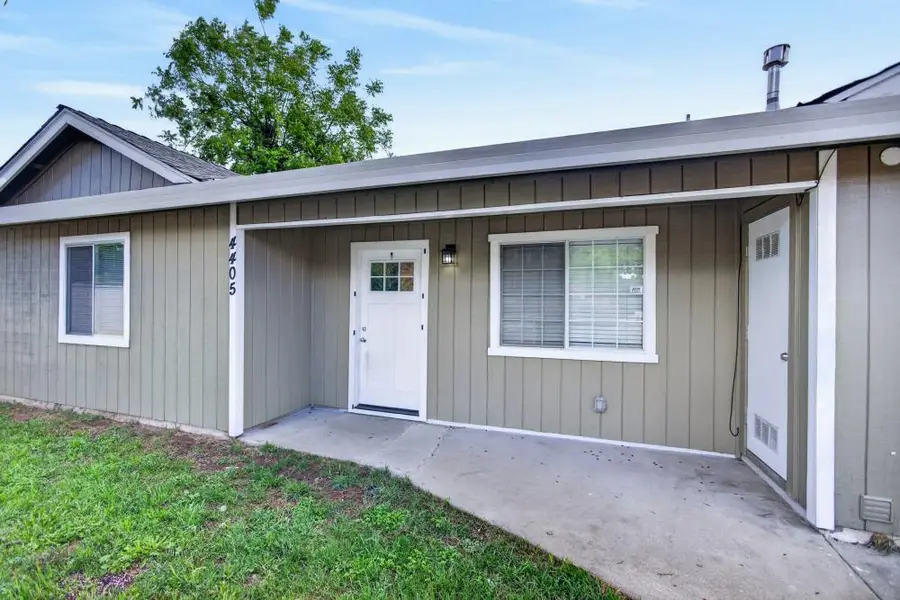 4405 34th Street, Sacramento, CA 95820 - #2
