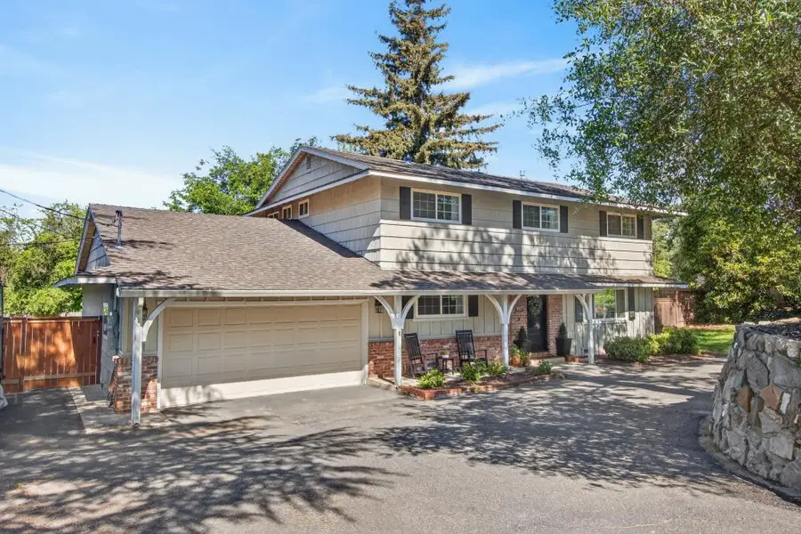 8037 N Lake Circle, Granite Bay, CA 95746 - #2