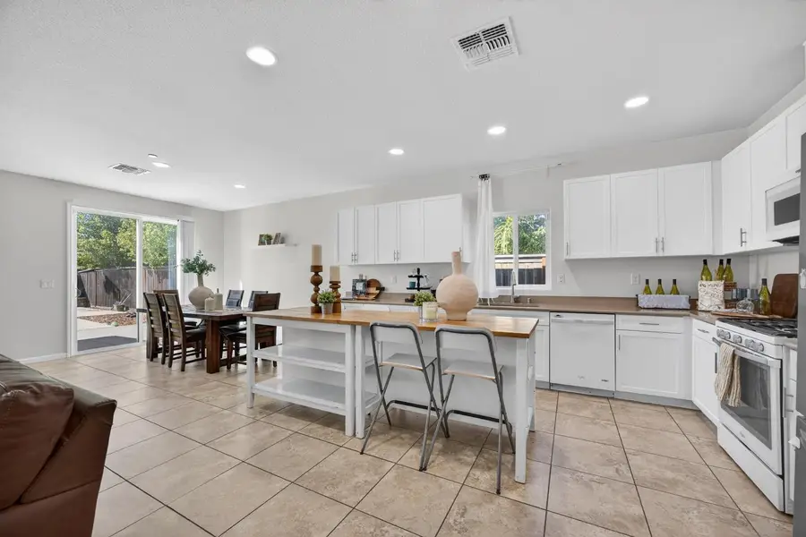 7620 Ferrell Way, Elk Grove, CA 95757 - #3