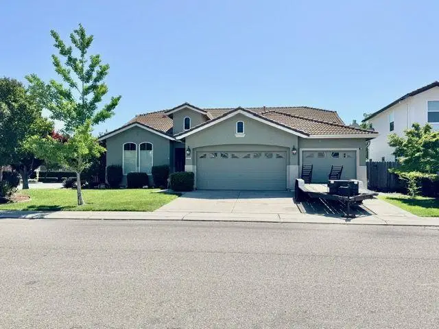 2830 Sierra Gold, Riverbank, CA 95367 - #1