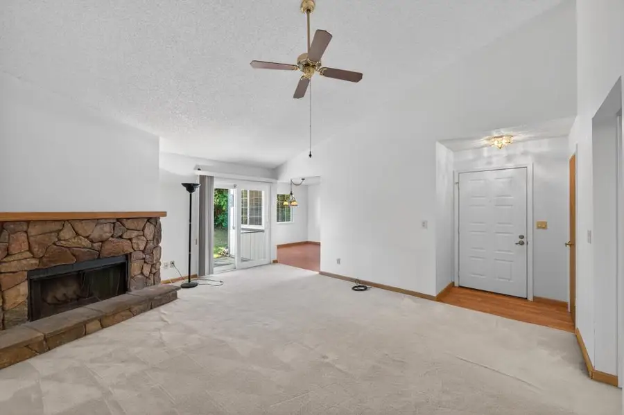 9353 Aizenberg Circle, Elk Grove, CA 95624 - #2