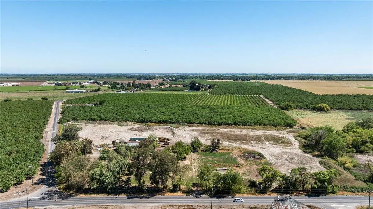 28060 S Airport Way, Manteca, CA 95337 - #1
