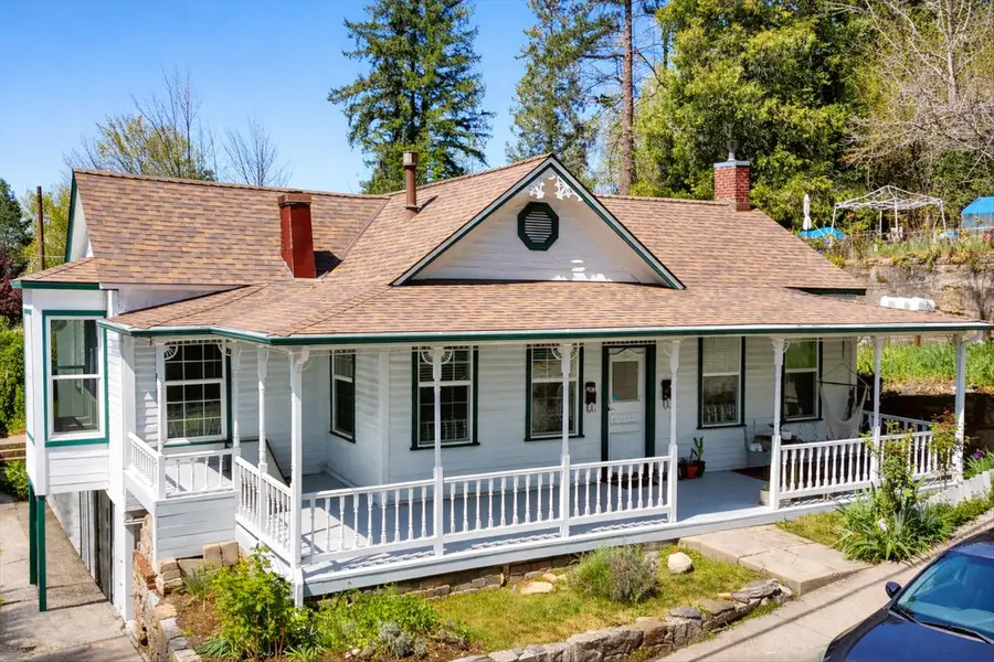 215 Nevada St, Nevada City, CA 95959 - #2
