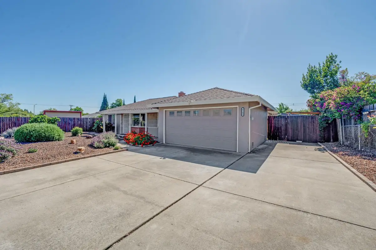 6209 Channing Drive, North Highlands, CA 95660 - #1