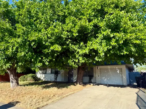 6917 Briggs Drive, Sacramento, CA 95828