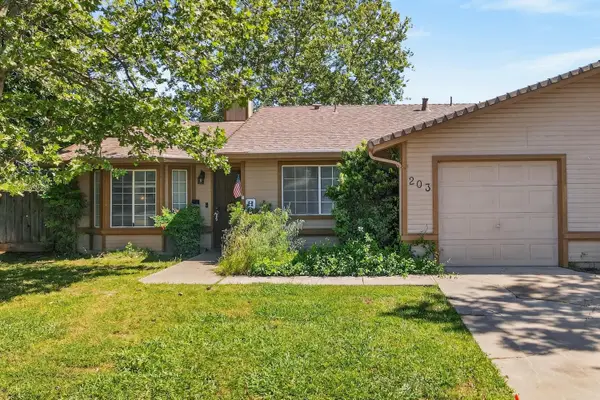 203 Eric Circle, Galt, CA 95632
