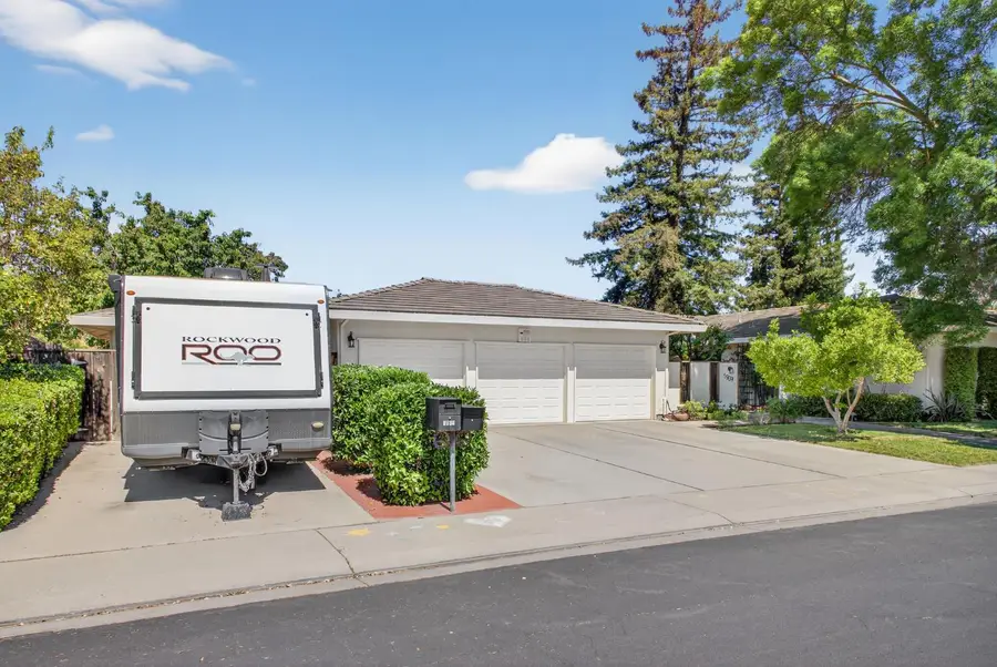1909 Chelwood Way, Modesto, CA 95355 - #2