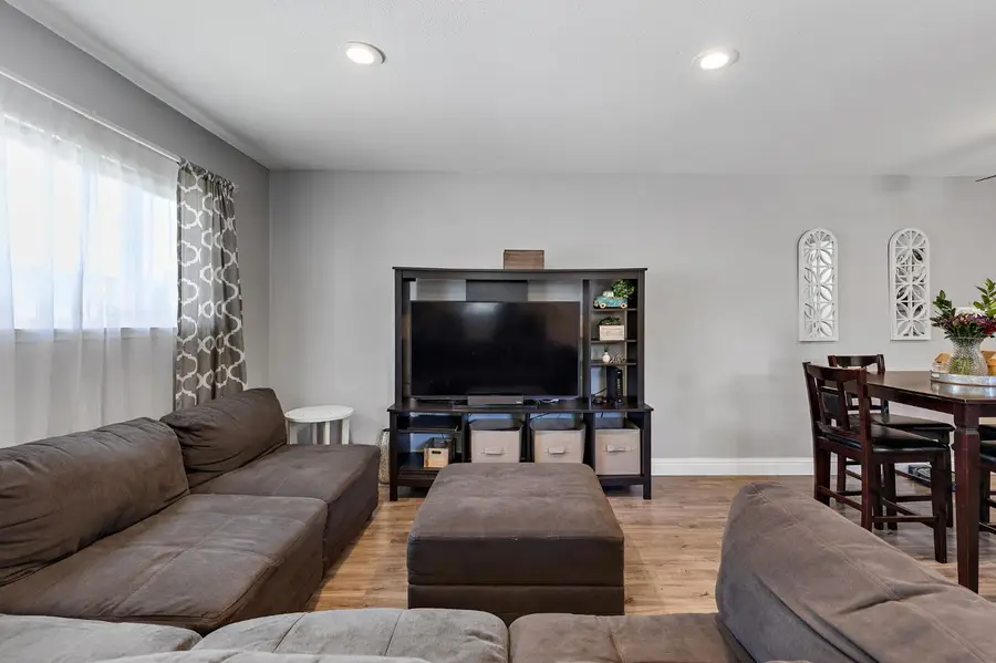 8943 El Mirador Drive #4, Elk Grove, CA 95624 - #3