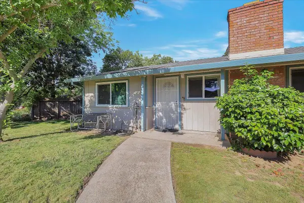 6809 Kermit Lane, Fair Oaks, CA 95628