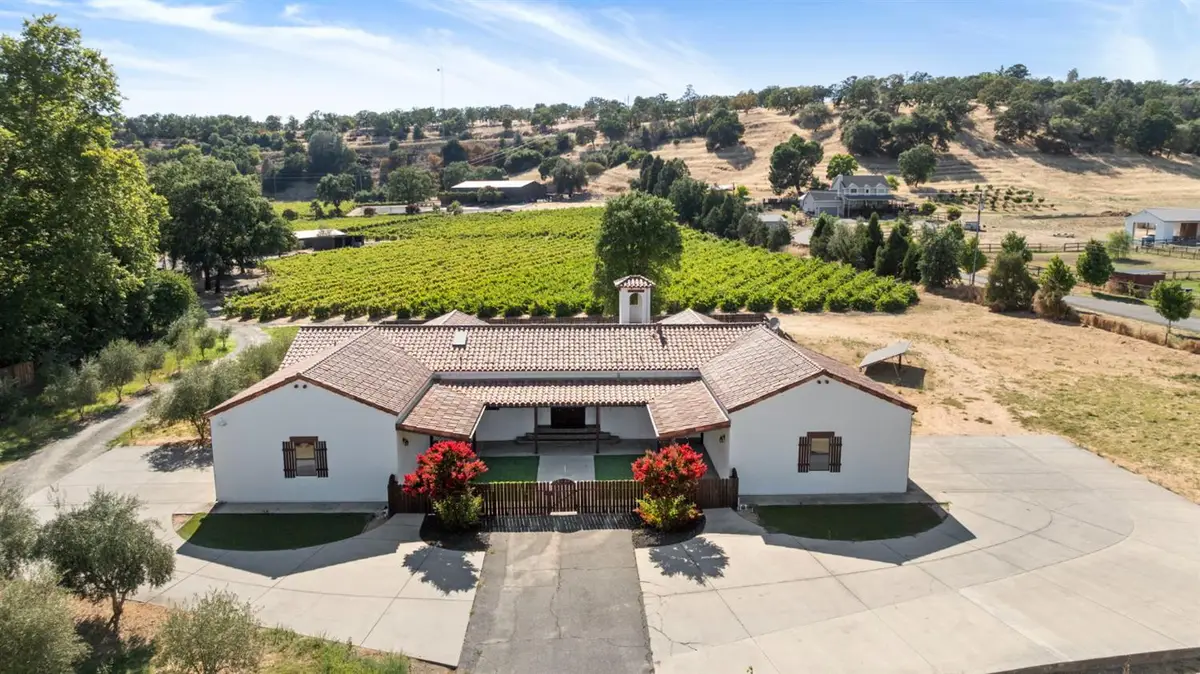 2840 Delmar Avenue, Loomis, CA 95650 - #1