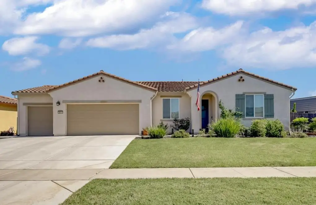 2011 Coffee Creek Way, Plumas Lake, CA 95961 - #1