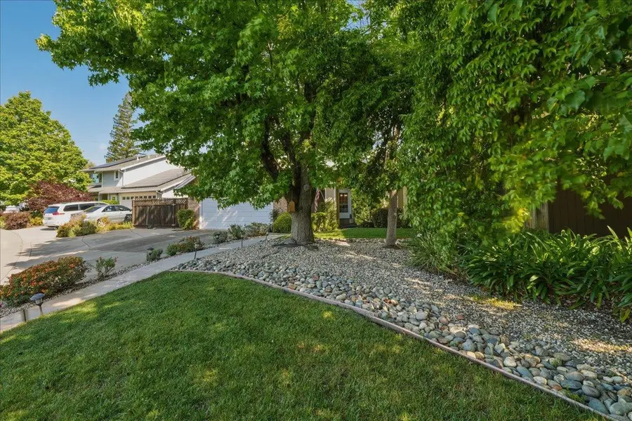 226 Bittercreek Drive, Folsom, CA 95630 - #3