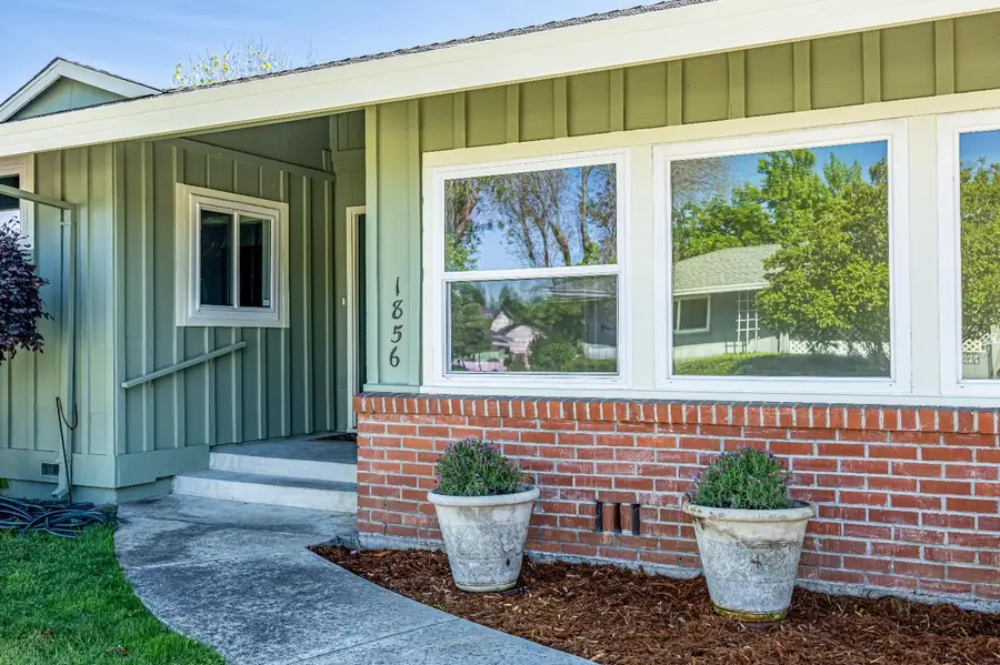 1856 Neptune Way, Sacramento, CA 95864 - #3