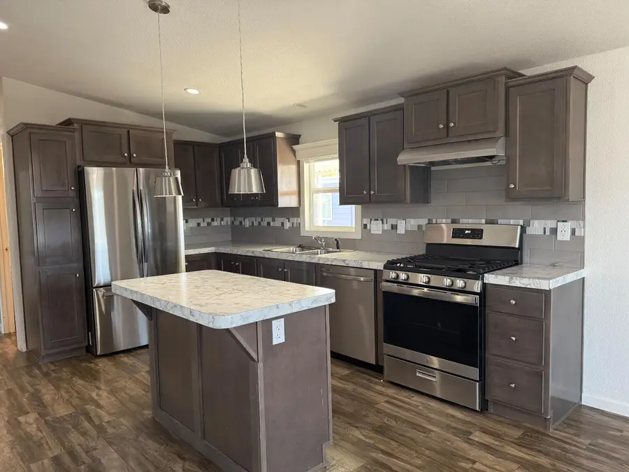 6705 Capitol Circle, Sacramento, CA 95828 - #2