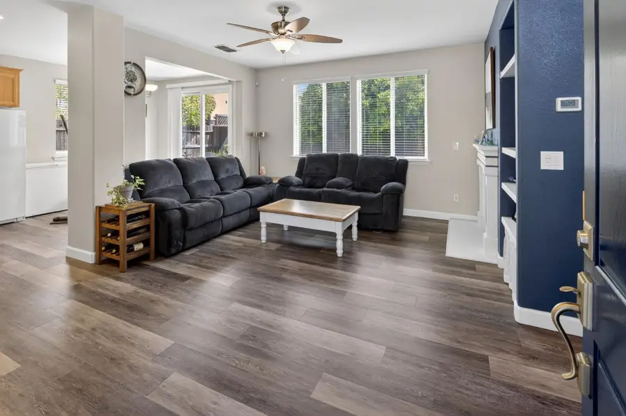 180 Caravaggio Circle, Sacramento, CA 95835 - #3