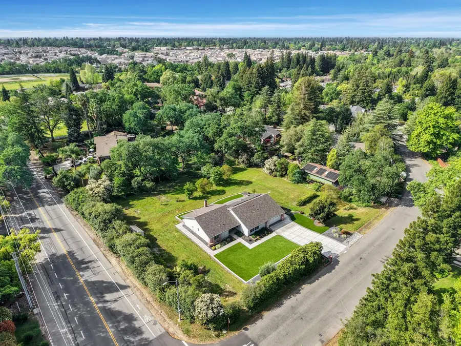 8460 Bonita Downs Drive, Fair Oaks, CA 95628 - #3