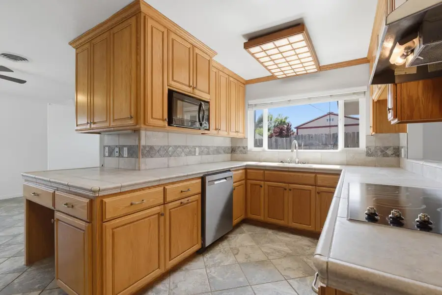 404 Mesa Street, Wheatland, CA 95692 - #3