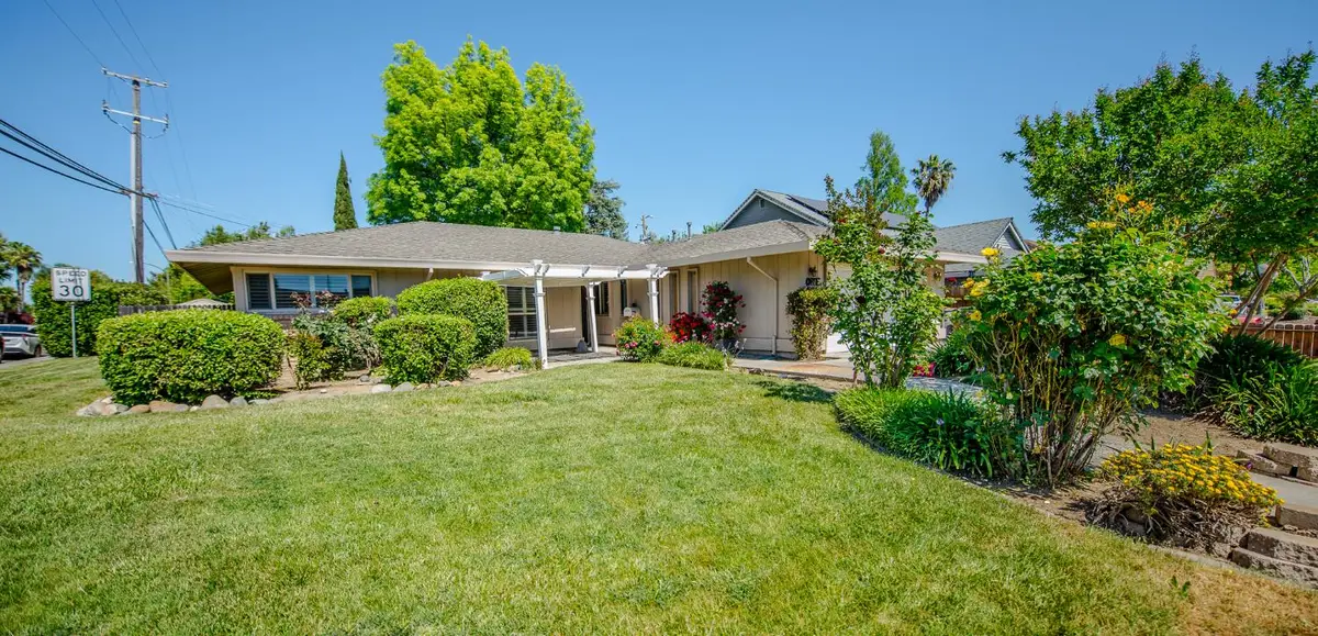 1 Monte Vista Drive, Woodland, CA 95695 - #1