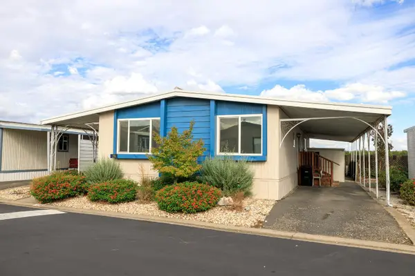 2505 Jackson Avenue #194, Escalon, CA 95320