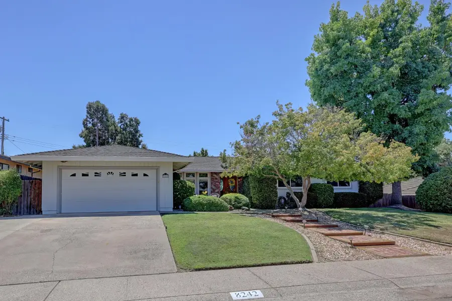 8242 Treecrest Avenue, Fair Oaks, CA 95628 - #3