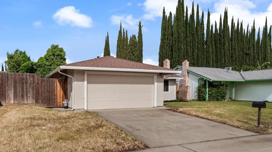 329 Redwood Avenue, Tracy, CA 95376 - #3