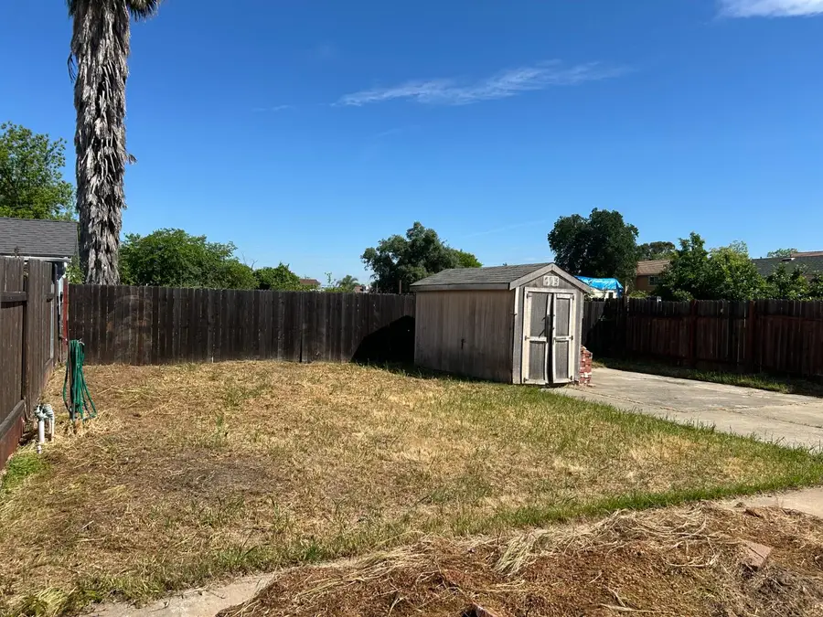 1621 Frienza Avenue, Sacramento, CA 95815 - #3