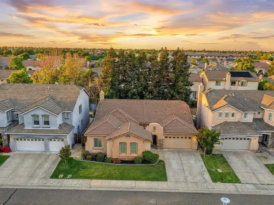 7209 Danberg Way, Elk Grove, CA 95757 - #2