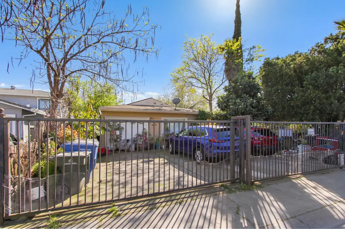 200 Lindley Drive, Sacramento, CA 95815 - #1