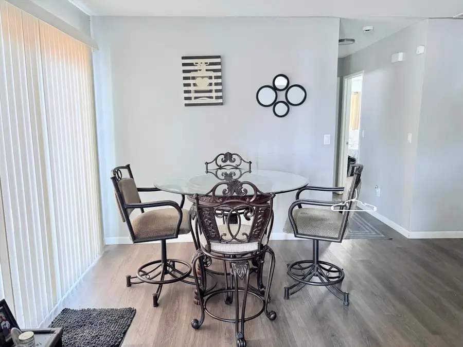 2814 Village Green Court #38, Stockton, CA 95210 - #2