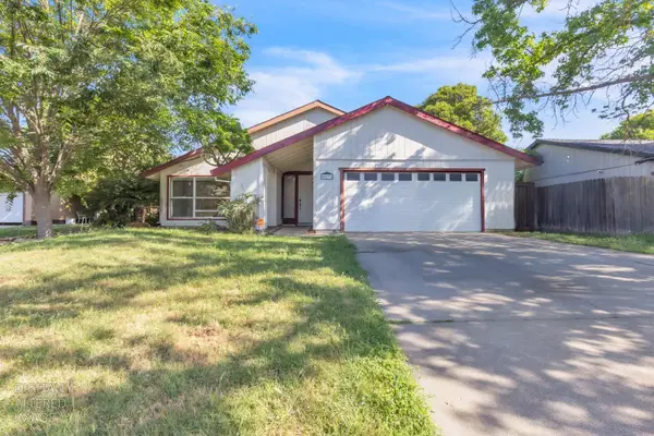 9833 Winterwood Way, Sacramento, CA 95827