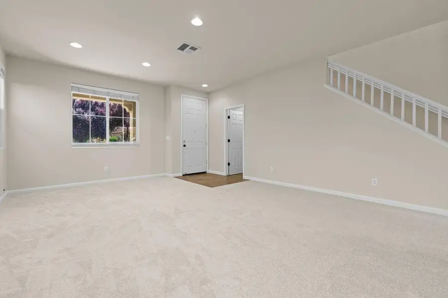 694 Devonshire Lane, Lincoln, CA 95648 - #3