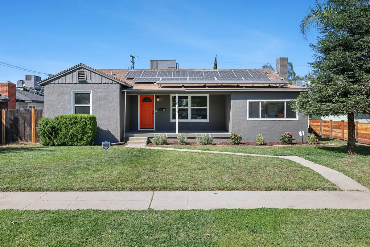 913 E Garland Avenue, Fresno, CA 93704 - #1