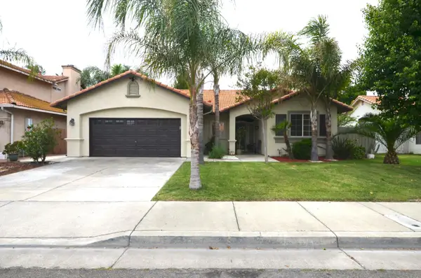 225 Stonewood Drive, Los Banos, CA 93635