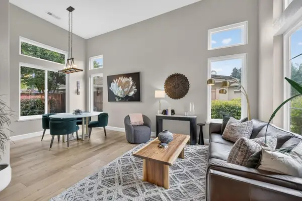 2127 Gold Haven Court, Gold River, CA 95670