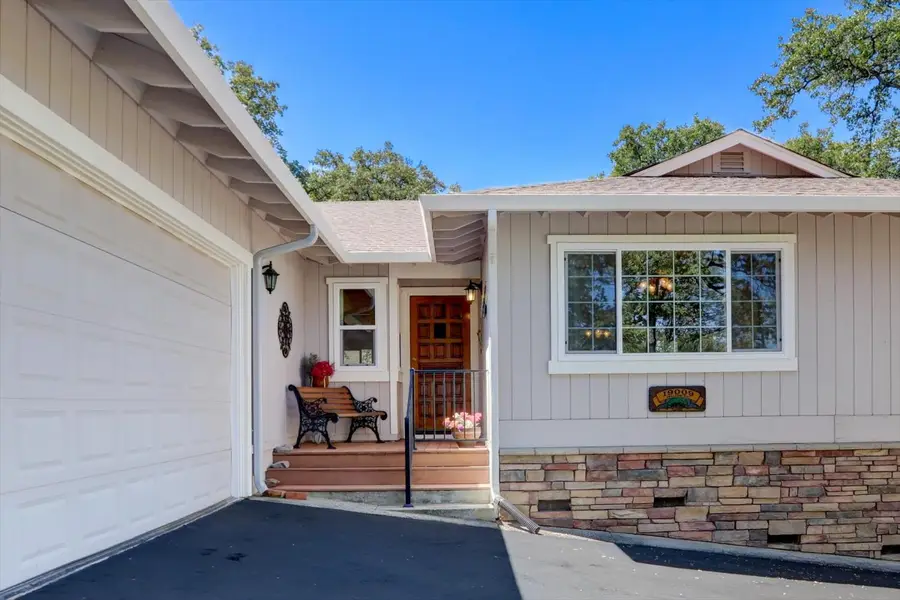 19009 Swallow Way, Penn Valley, CA 95946 - #2