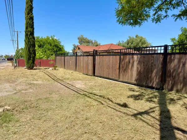 2330 Main Street, Escalon, CA 95320