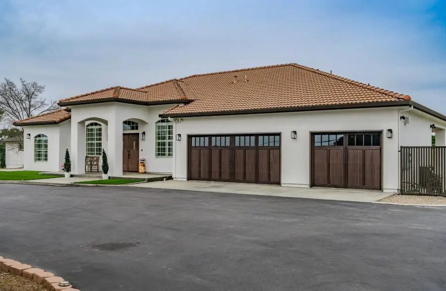 5600 Ferseyna Way, Valley Springs, CA 95252 - #2