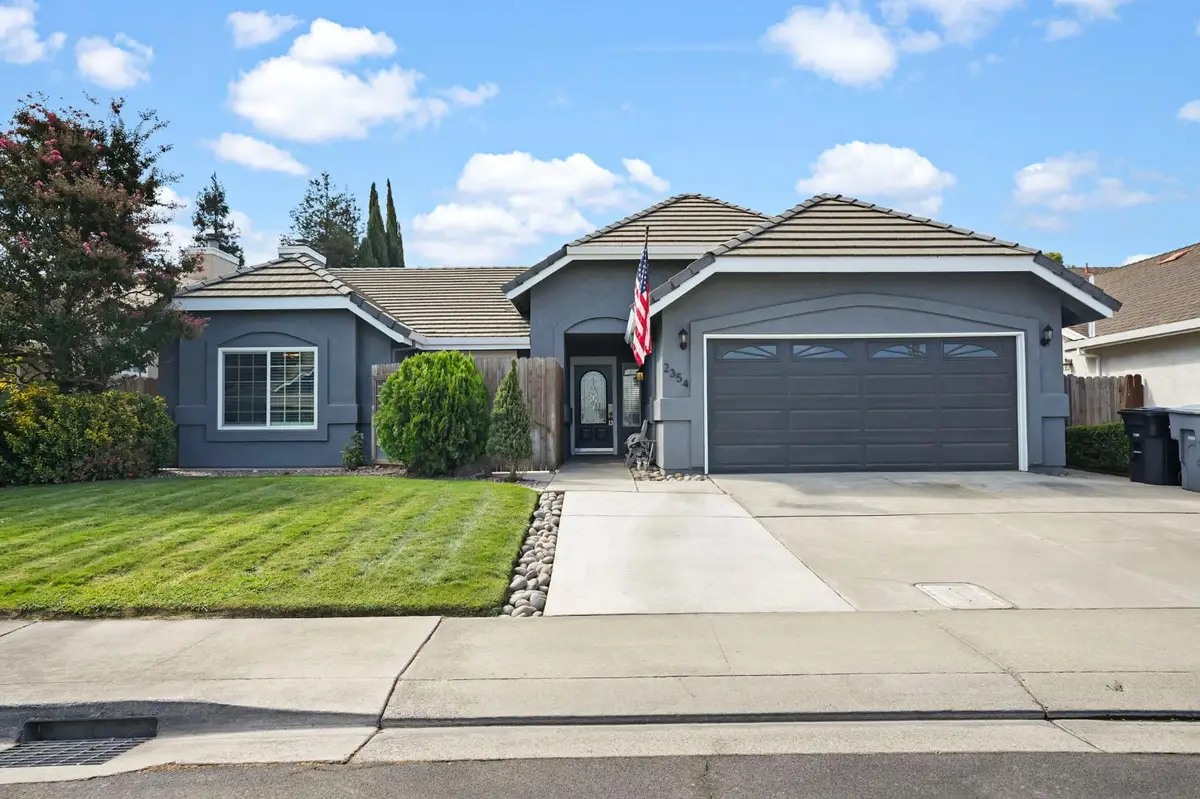2354 Country Manor Drive, Riverbank, CA 95367 - #1
