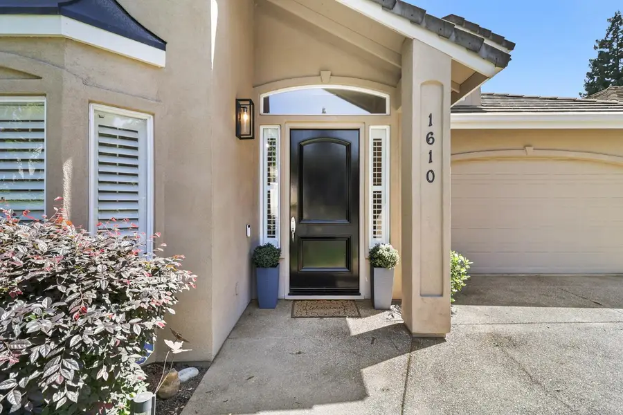1610 Arden Bluffs Lane, Carmichael, CA 95608 - #2
