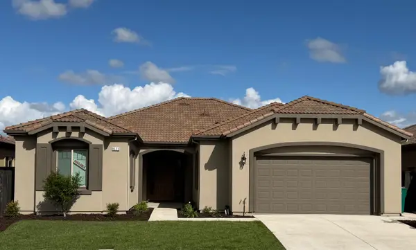 8698 N Privado Court, Hilmar, CA 95324