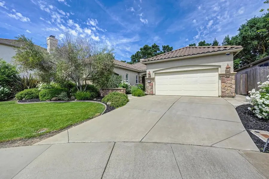 7205 Abruzzo Court, Elk Grove, CA 95757 - #2