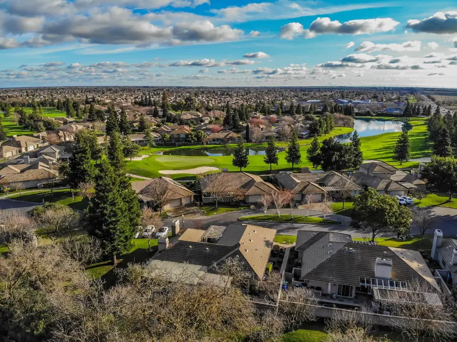 9512 Golf Course Lane, Elk Grove, CA 95758 - #3