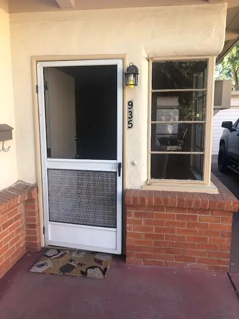 935 W Harding Way, Stockton, CA 95203 - #3